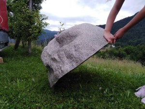 Findling-Steine-Attrappe-für-Garten-Groß-Abdeckung-S06-47-2